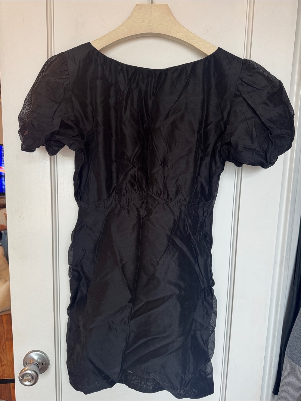 SIR Black Puff-Sleeve Dress